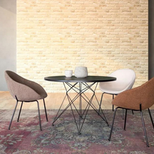 Indlæs billede til gallerivisning Full Moon stol polstret