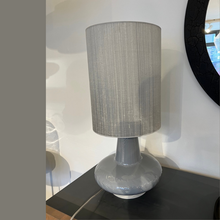 Indlæs billede til gallerivisning Giulietta Bordlampe Lys grå