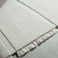 Indlæs billede til gallerivisning NYHED Atoll tæppe creme