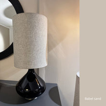 Indlæs billede til gallerivisning Flavia Bordlampe sort