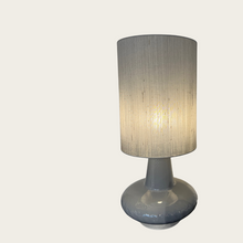 Indlæs billede til gallerivisning Giulietta Bordlampe Lys grå