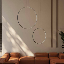 Indlæs billede til gallerivisning Rings loftlampe vertikal sort aluminium Zava