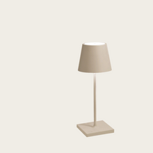 Indlæs billede til gallerivisning Poldina Mini LED lampe