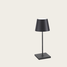 Indlæs billede til gallerivisning Poldina Mini LED lampe