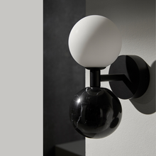 Indlæs billede til gallerivisning Dalt Væglampe