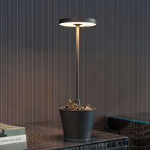 Indlæs billede til gallerivisning Poldina Reverse LED lampe