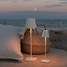 Indlæs billede til gallerivisning Poldina Micro LED lampe