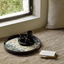 Indlæs billede til gallerivisning Organic glass tray grey