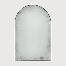 Indlæs billede til gallerivisning Clear Gate wall mirror