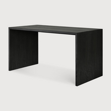 Indlæs billede til gallerivisning Oak U black desk