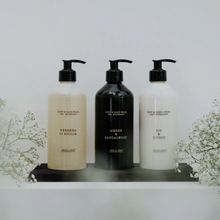 Indlæs billede til gallerivisning Hand & Body lotion - Amber & Sandelwood