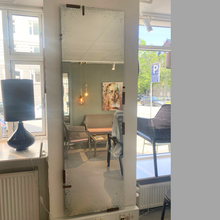 Indlæs billede til gallerivisning Frameless mirror 194 cm (Demo)
