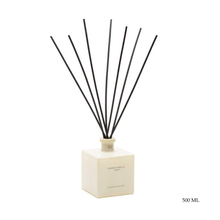 Indlæs billede til gallerivisning Diffuser - Velvet Wood
