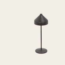 Indlæs billede til gallerivisning NYHED Amelie LED lampe
