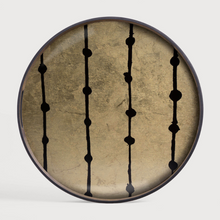 Indlæs billede til gallerivisning Round tray side table
