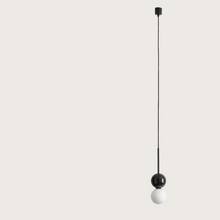 Indlæs billede til gallerivisning Dalt Loftslampe
