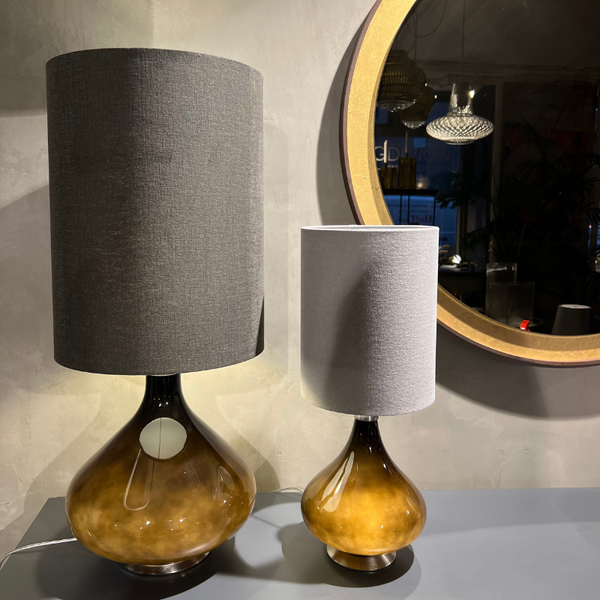 Flavia Bordlampe sort