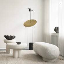 Indlæs billede til gallerivisning The Moon gulvlampe
