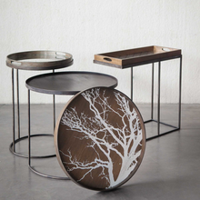 Indlæs billede til gallerivisning Round tray side table
