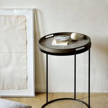 Indlæs billede til gallerivisning White Slice wooden tray
