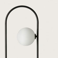 Indlæs billede til gallerivisning Abbacus Bordlampe
