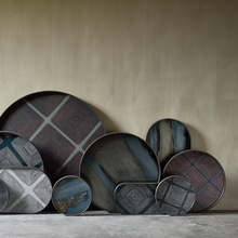 Indlæs billede til gallerivisning Slate Organic glass tray
