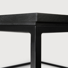 Indlæs billede til gallerivisning Oak Thin black coffee table
