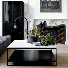 Indlæs billede til gallerivisning Stone coffee table
