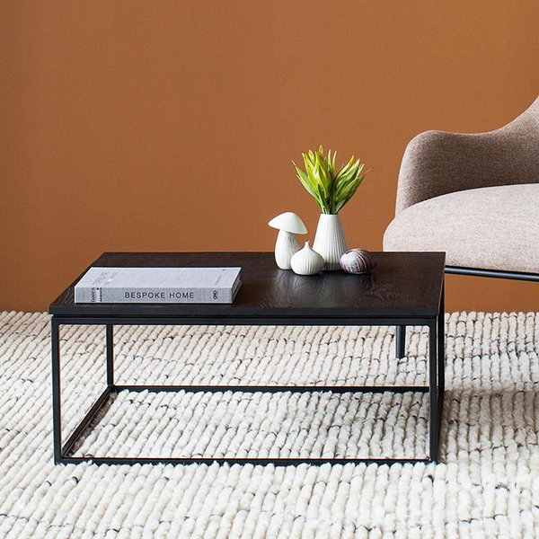 Oak Thin black coffee table